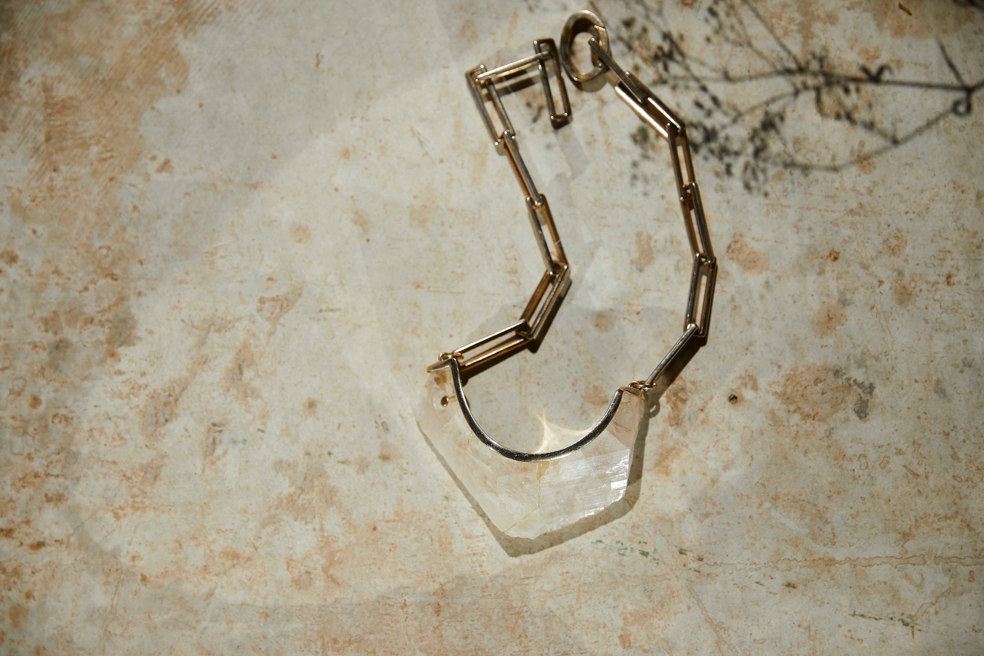 Classic Cut Clear Quartz Top Amulet-Y18k