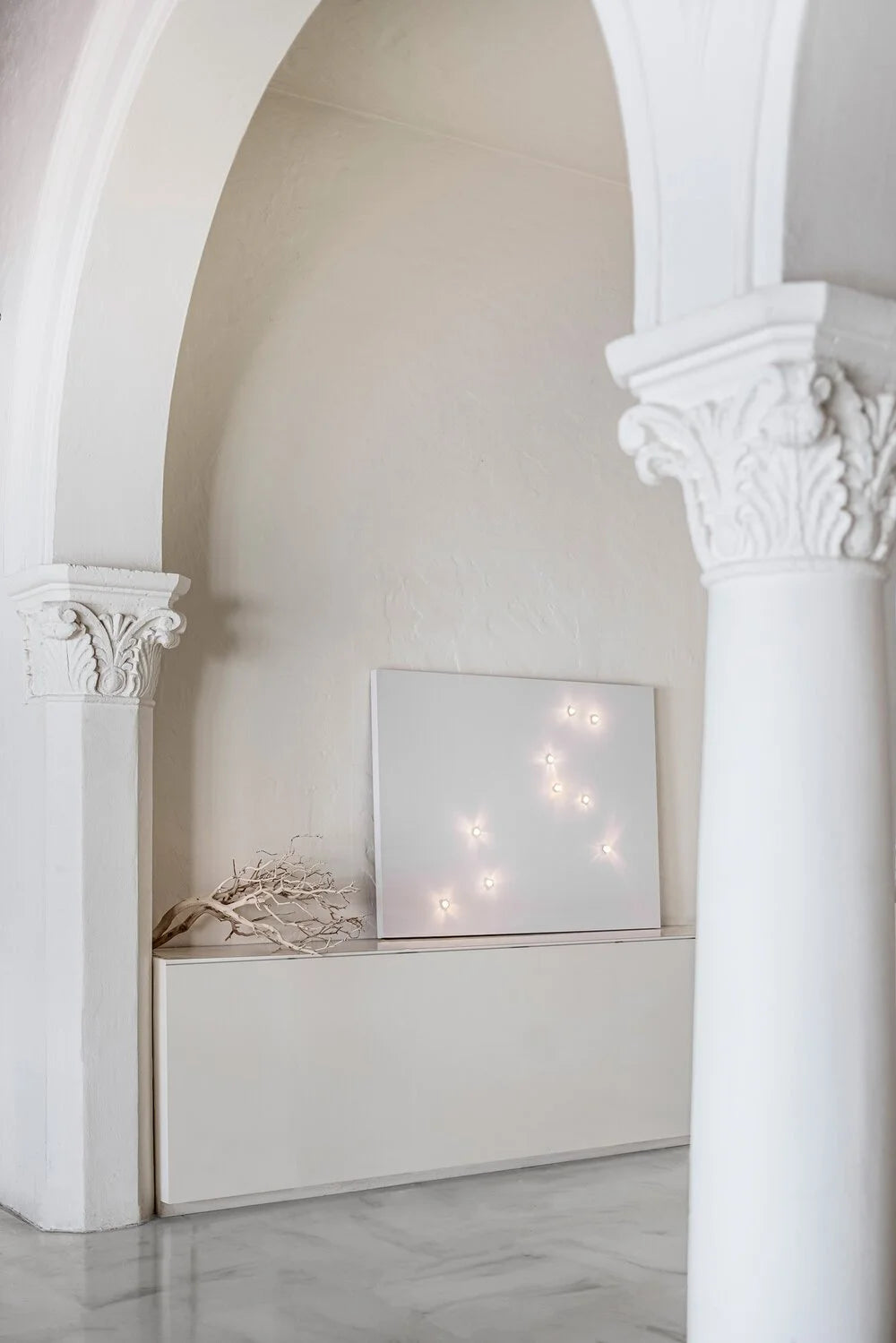 Apophyllite Twinkle Sconce