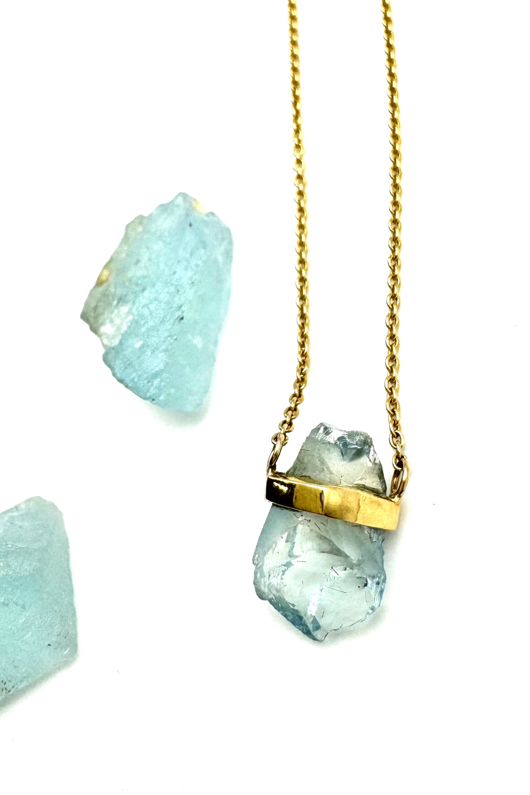 Classic Raw Aquamarine Mini Amulet-Y14k
