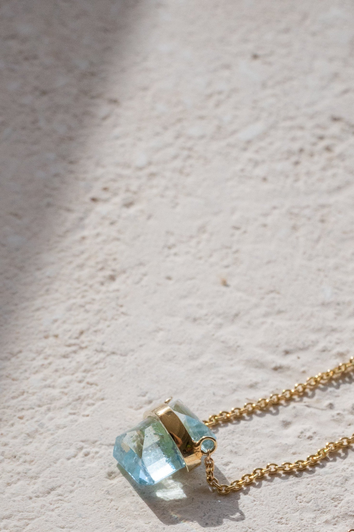 Aquamarine Mini Amulet - Cut