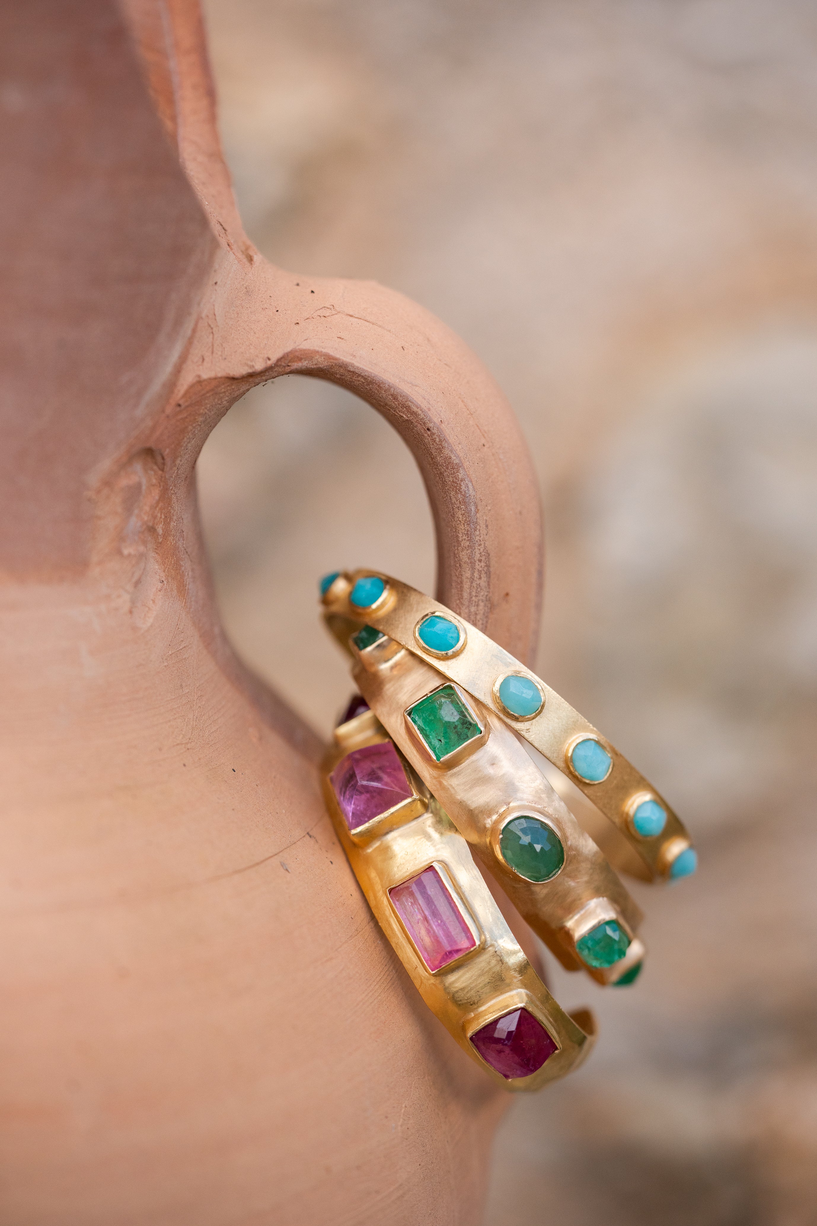 Nectar Cut Emerald Star Bracelet-Y18K