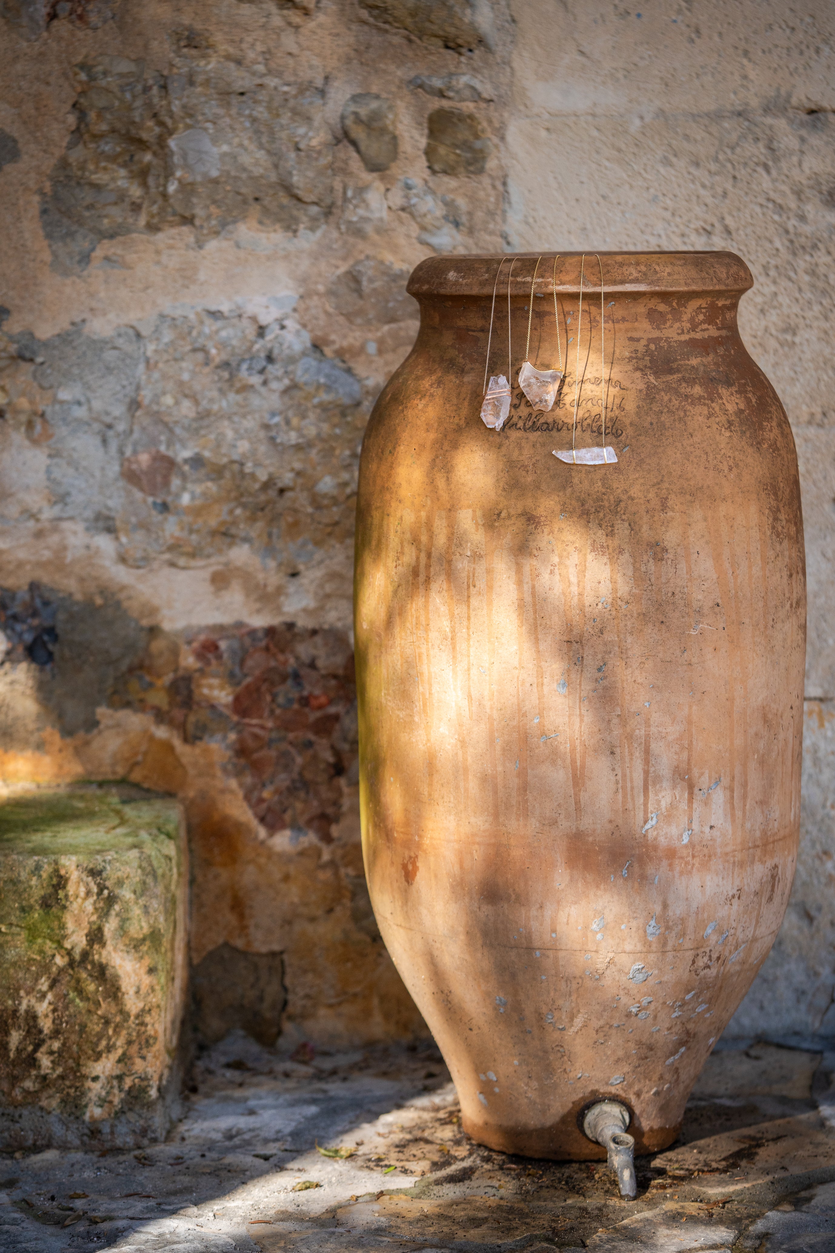 Classic Raw Clear Quartz Double Amulet-Y14k