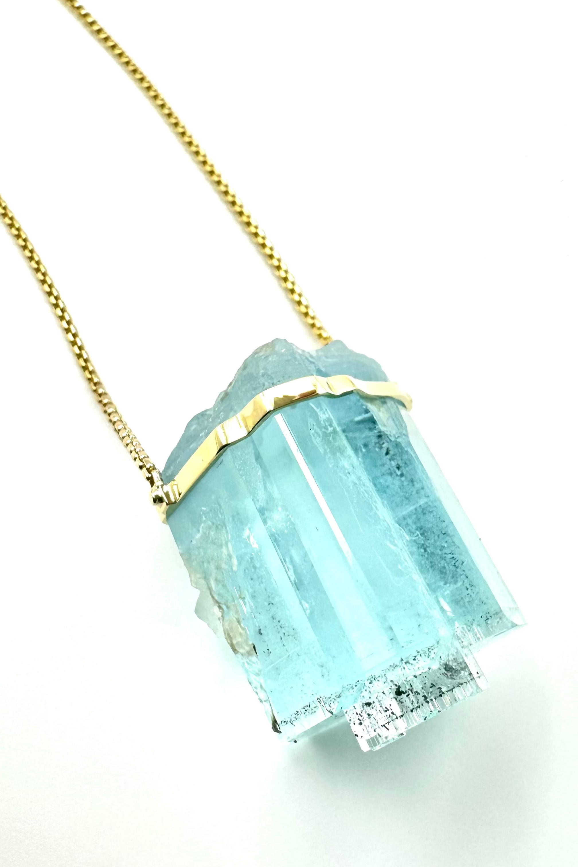 Aquamarine Extra Large Amulet - Raw