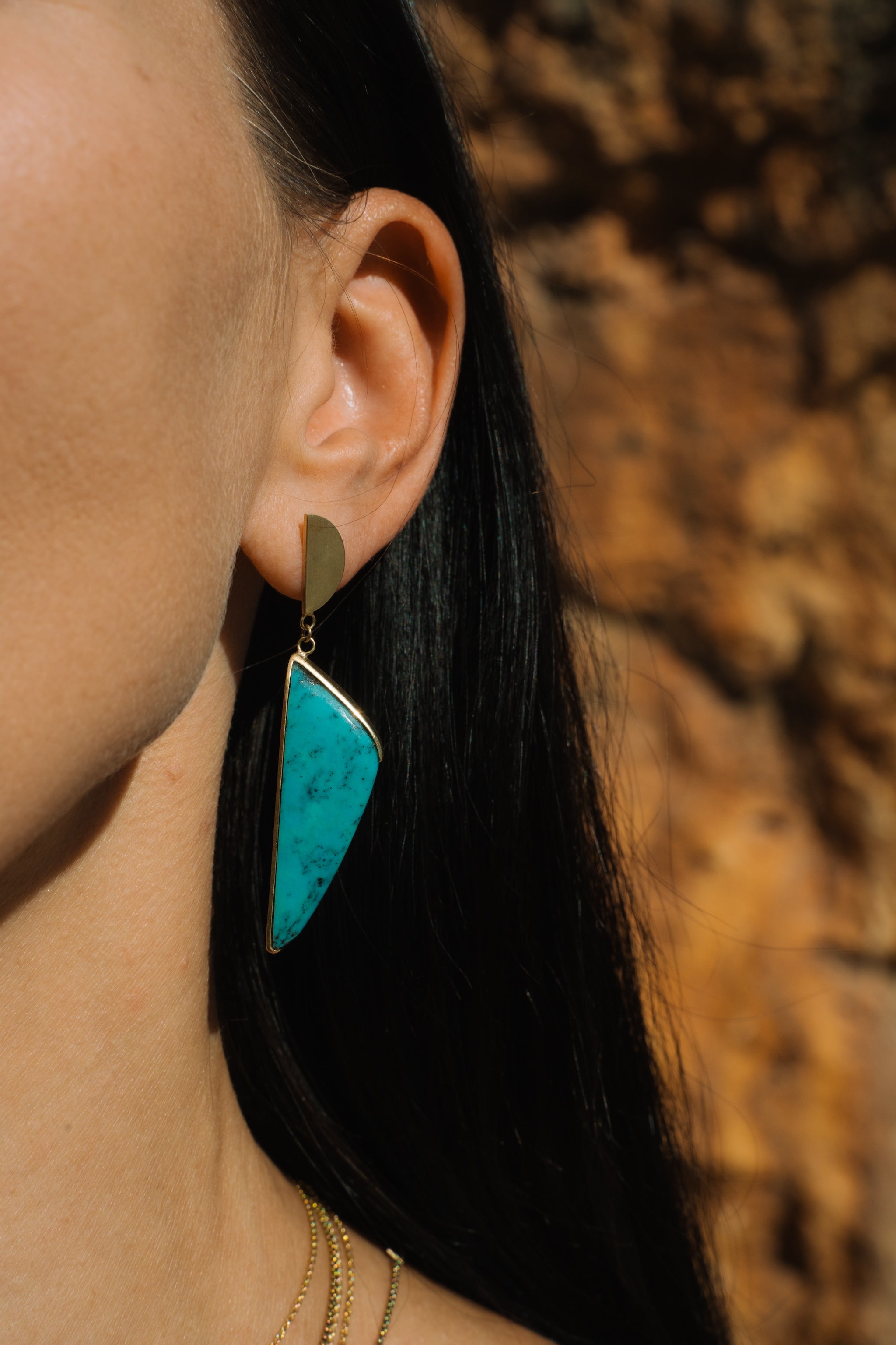 Nomade Cut Turquoise Lateral Earrings-Y14k