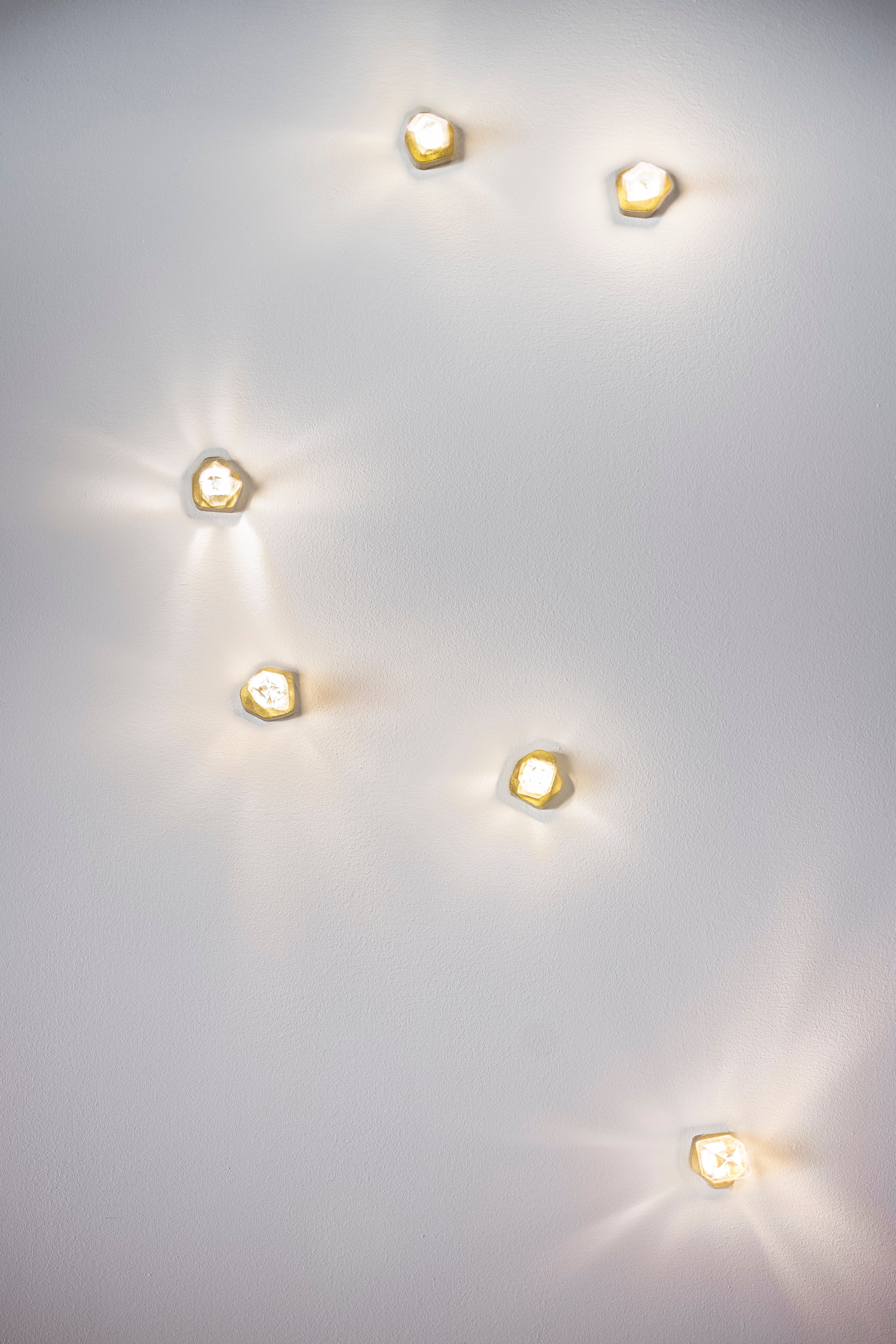 Apophyllite Twinkle Sconce